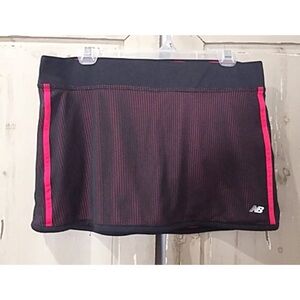 NEW BALANCE Pink /Black Mesh Striped Running Skort